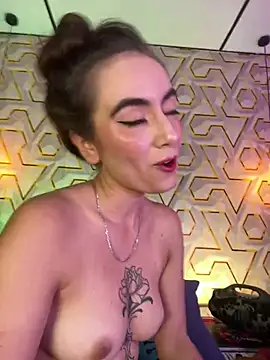 Chat +18 de MelanyyJhonson15 ao vivo