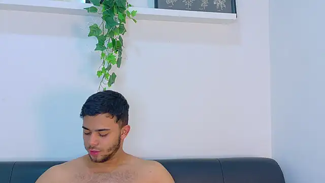 TylerWest_ Chat XXX live