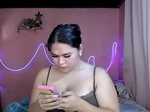 imTHICK_Rebbecca: απευθείας συνομιλία ΧΧΧ
