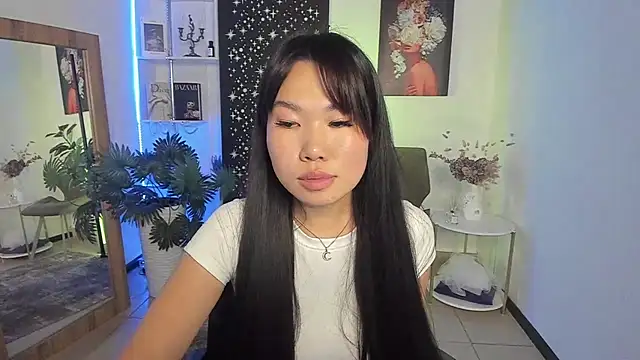 LunaPurrr's Live XXX Chat