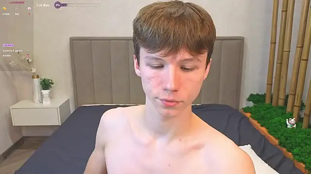 cuMte_boyのライブXXXチャット