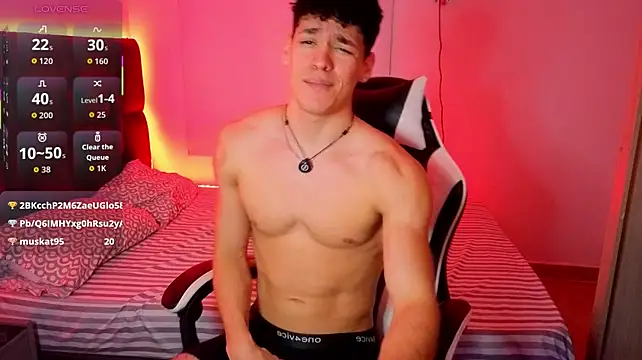 Luke_Muscle Adlı Modelin Canlı XXX Sohbeti