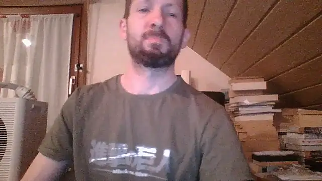 MuscleOtter – Naživo XXX chat