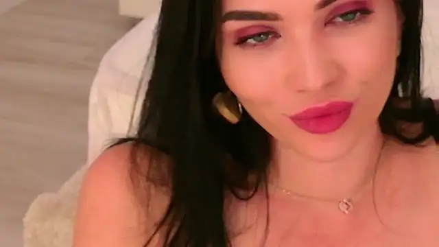 Emily_Sheen Chat XXX live