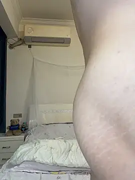 llkiki live XXX chat