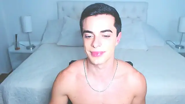 Онлайн чат XXX mr_hunterx