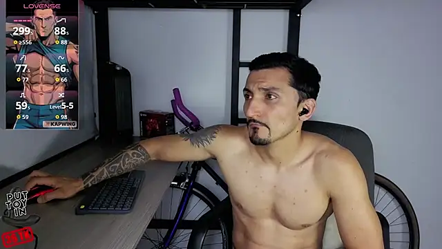 Онлайн чат XXX Marck_Muscle