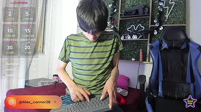 Онлайн чат XXX Alex_it0_