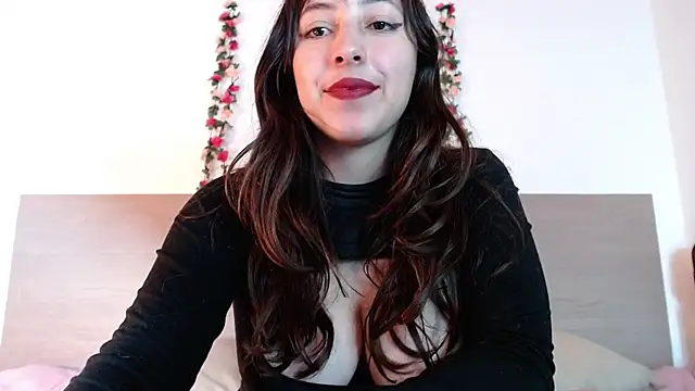 Chat +18 de kute_Aliz ao vivo