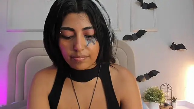 Kaylachannell's Live XXX Chat