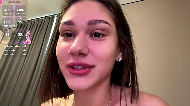 XXX chat uživo modela SmileEveryDays