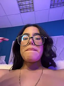TopDollXXX Chat XXX in diretta