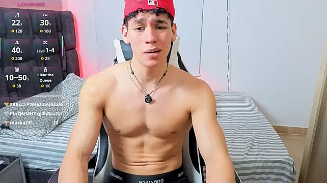 Luke_MuscleのライブXXXチャット