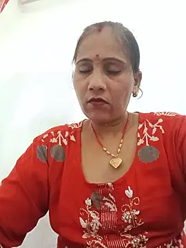 Pariraja_cute's Live XXX Chat