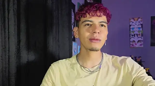Živý XXX chat MikeyKuro