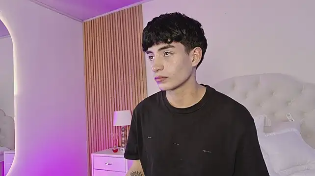 XXX chat uživo modela Filiph_Sterliing