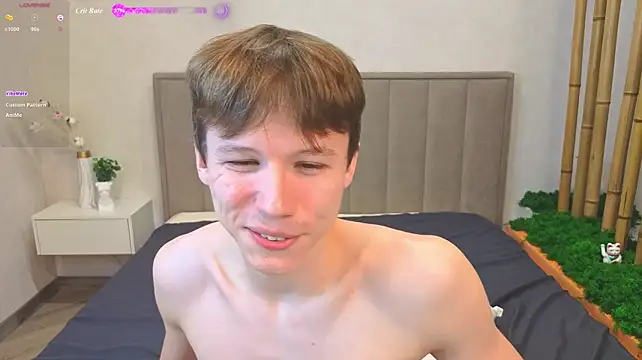 XXX chat uživo modela cuMte_boy