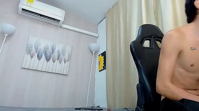 Chat XXX en directo de Channi_smith_