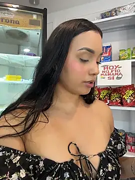 sara-cherry Adlı Modelin Canlı XXX Sohbeti