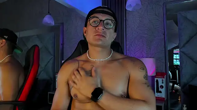 Hassbyd Live XXX Chat