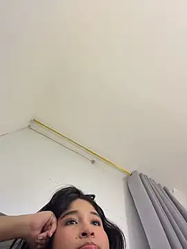 Arianna_M1 লাইভ XXX চ্যাট
