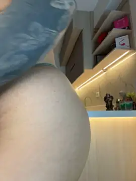 Chatroom XXX en direct de Rose_Blossom