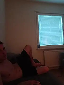 erikdanil – Naživo XXX chat