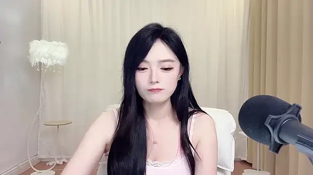 LiLy0608のライブXXXチャット