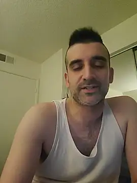 myth5hkn Live XXX chat