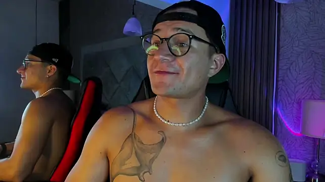 Hassbyd – Naživo XXX chat