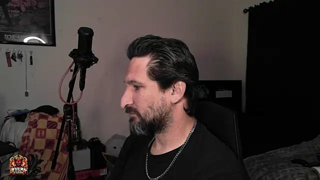 Онлайн чат XXX DevilPup75_