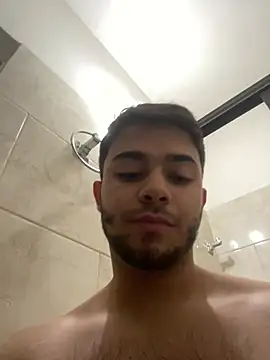 TylerWest_ – Naživo XXX chat