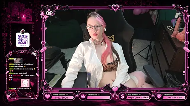 Maya_Viola Chat XXX in diretta