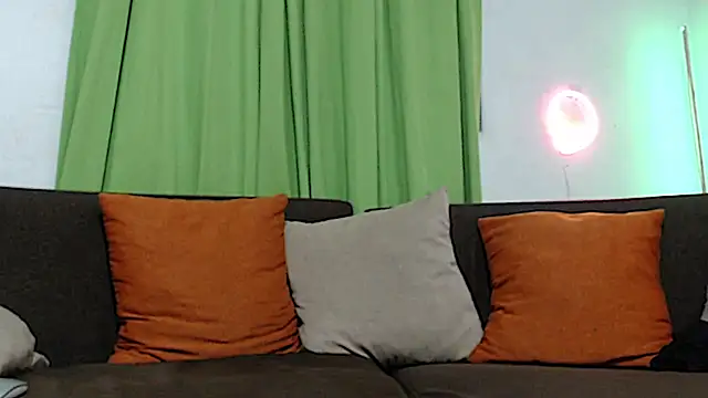 alpha_zom Obrolan Langsung XXX