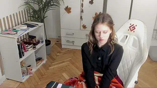Silly__Millyn Live XXX chat