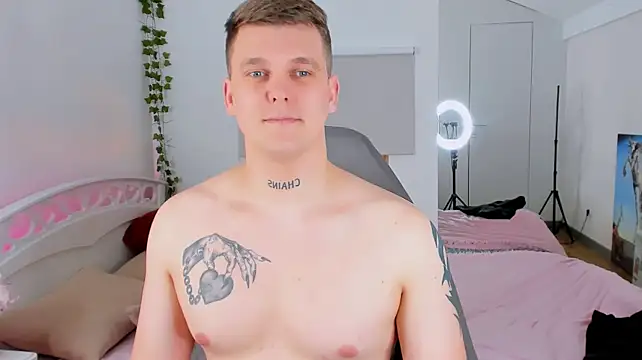 HotVanee Live XXX-chat