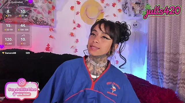Julls420_'s Live XXX Chat