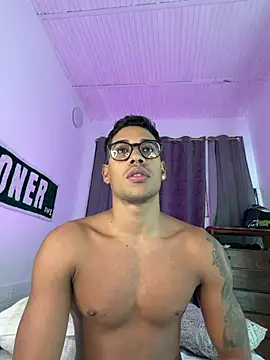 Chat XXX en directo de Jackson_stone