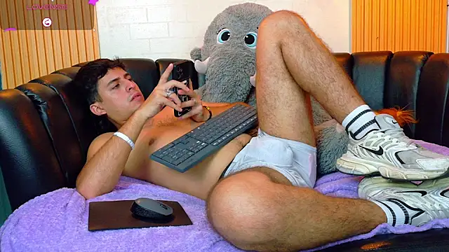 Онлайн чат XXX ian_sprouse