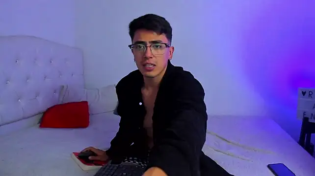 XXX chat uživo modela Caramelo_Bryan