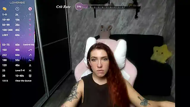 Chat +18 de Reginasmilee ao vivo