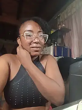 Chat +18 de ChanneldelaCroix ao vivo