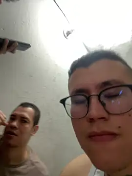 Kurtxxx22 – webcam-show