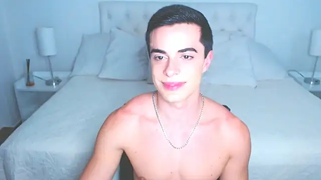 mr_hunterx Chat XXX in diretta