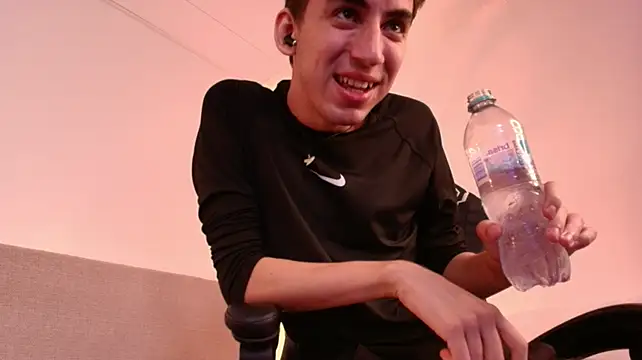 Chat +18 de Terry_G_ ao vivo