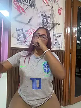 Chat XXX en directo de Cherry_rousse
