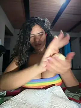 Simone_Miller Chat XXX live