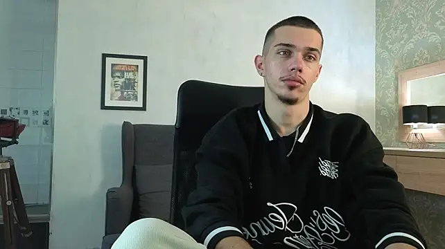 Chat +18 de KaydenDrew ao vivo