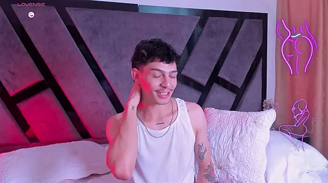 _IanLark élő XXX-chatje