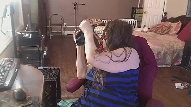 XXX chat uživo modela Ireallysquirt